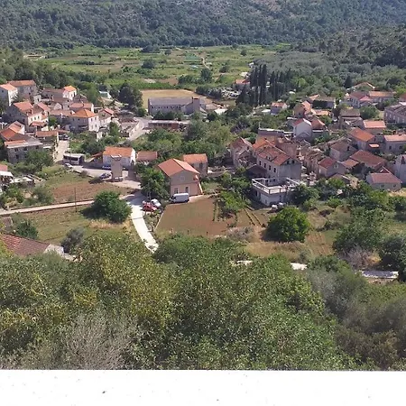 Center Apartmán *